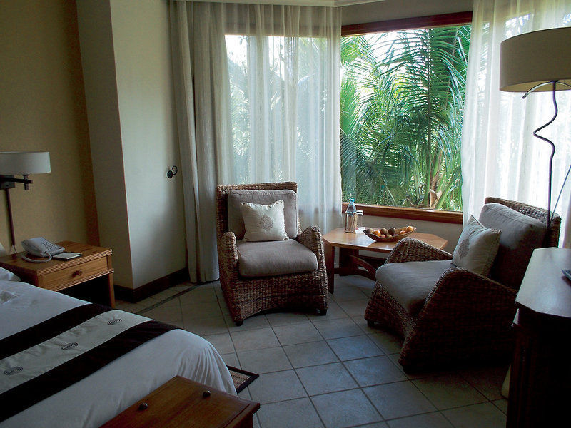 Dinarobin Honeymoon