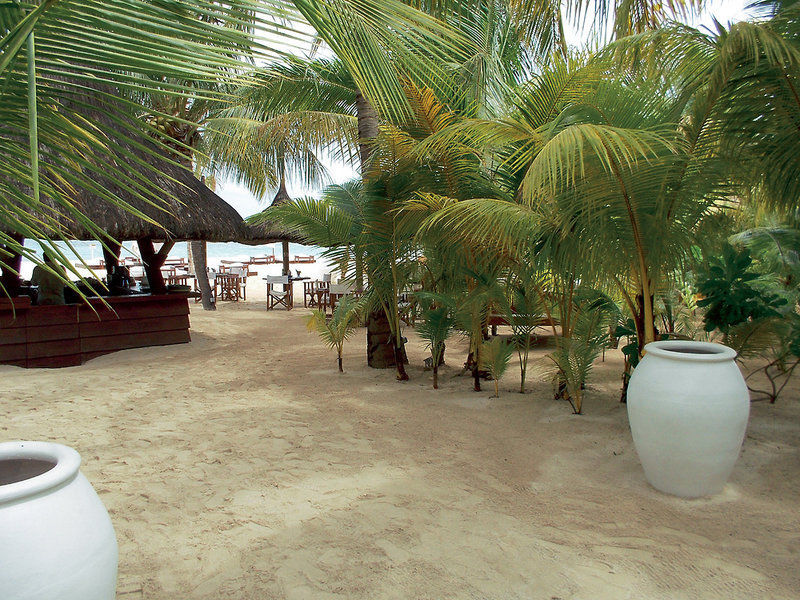 Dinarobin Honeymoon