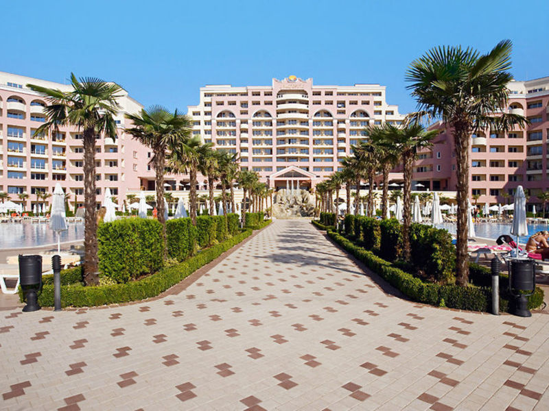 DIT Majestic Beach Resort