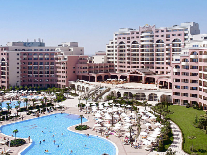 DIT Majestic Beach Resort