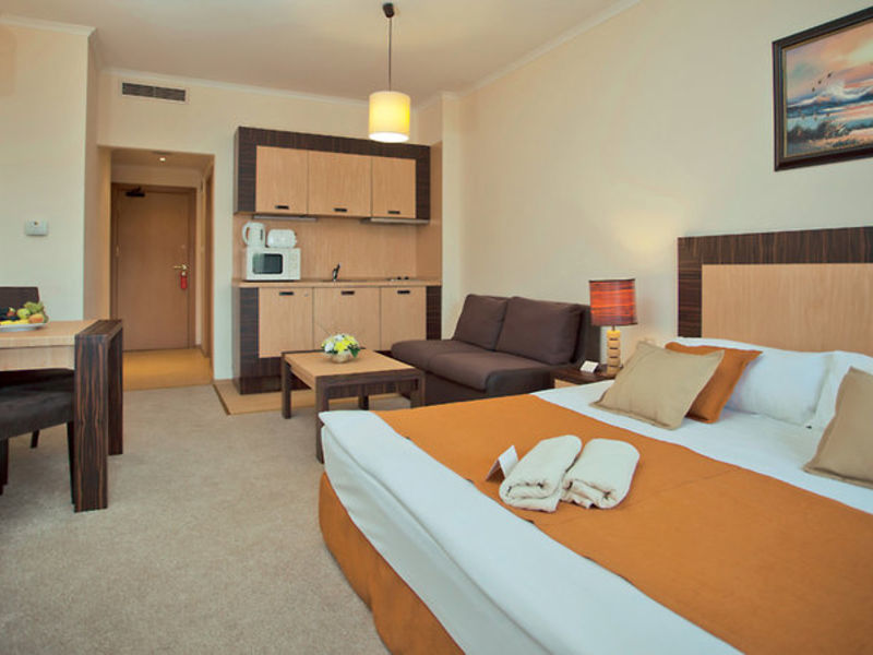 DIT Majestic Beach Resort