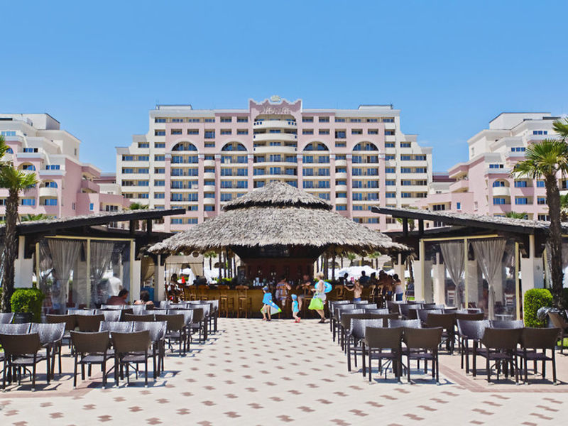 DIT Majestic Beach Resort