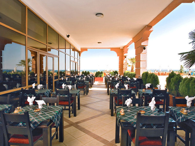 DIT Majestic Beach Resort