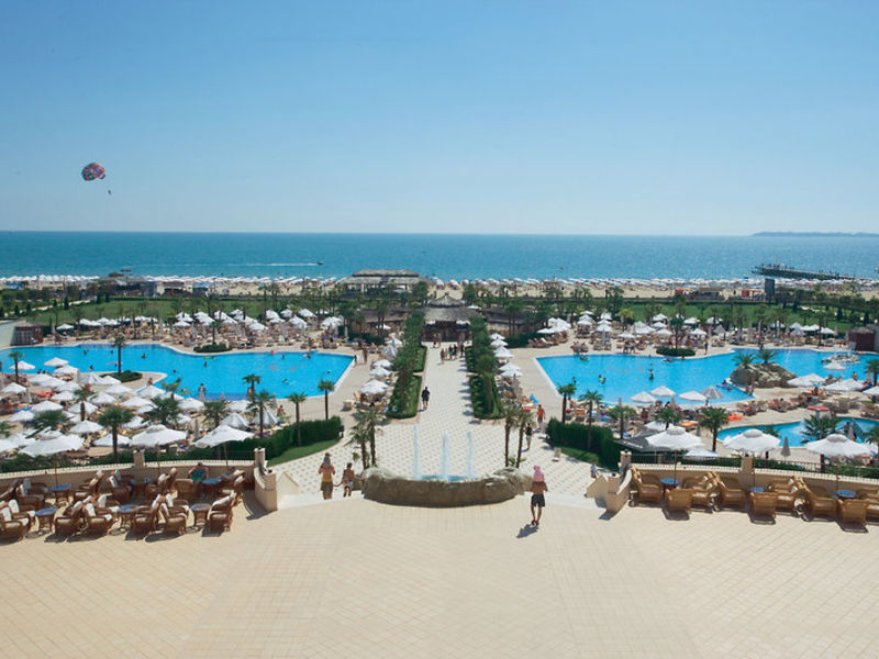 DIT Majestic Beach Resort