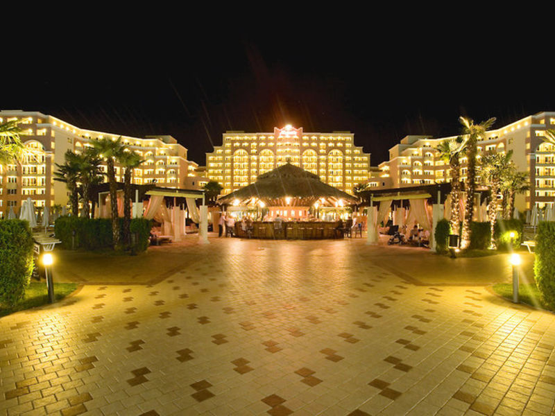 DIT Majestic Beach Resort