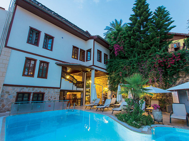 Dogan Hotel