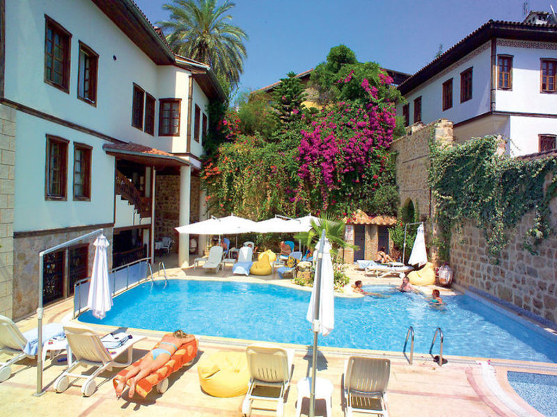 Dogan Hotel