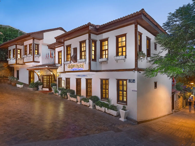 Dogan Hotel