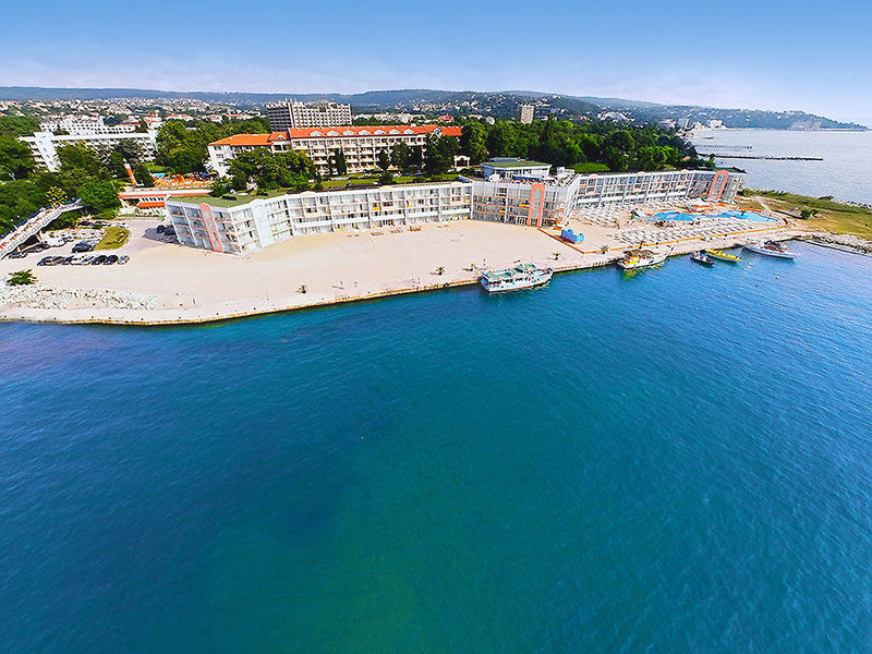 Dolphin Marina
