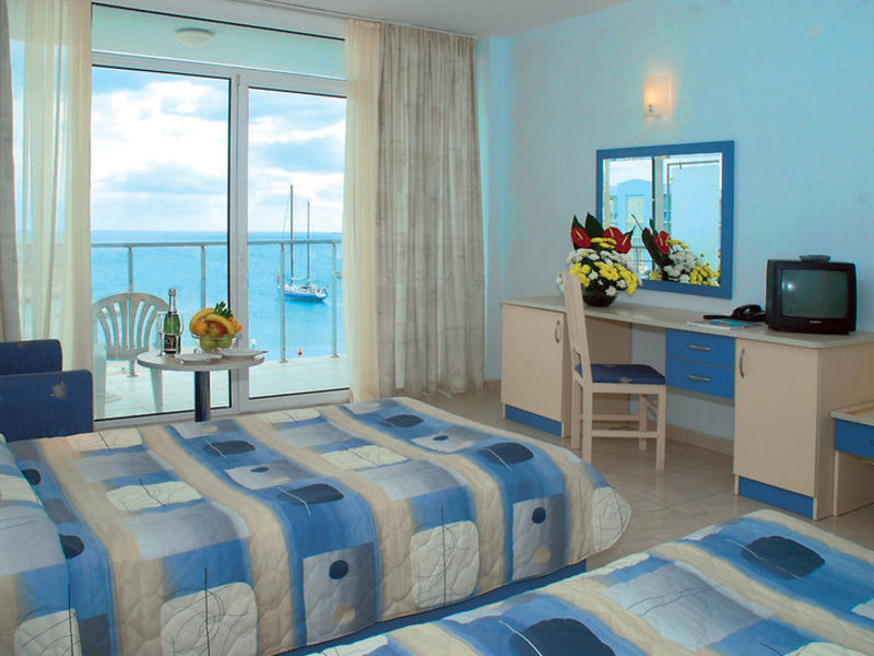 Dolphin Marina