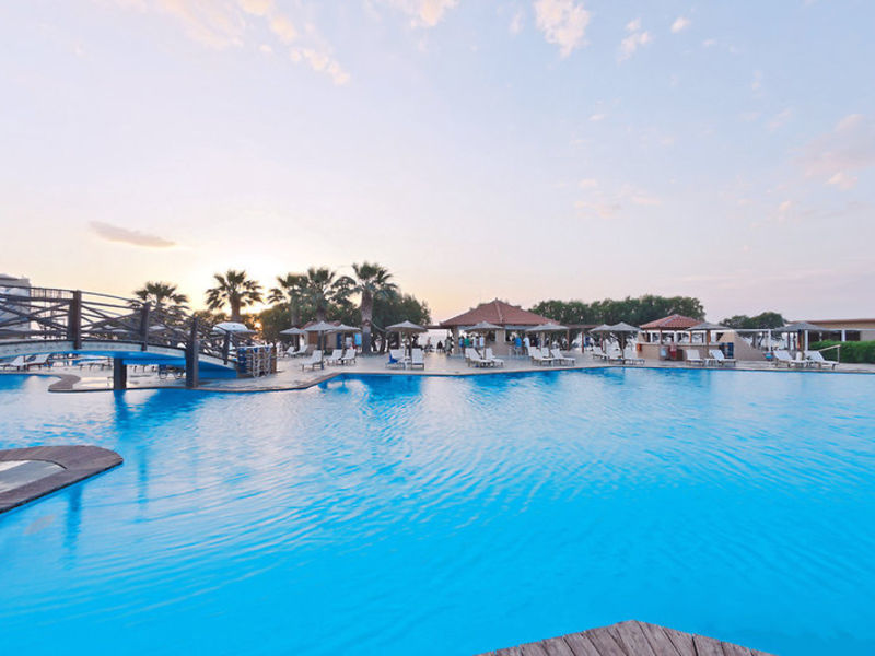 Doreta Beach Resort & Spa