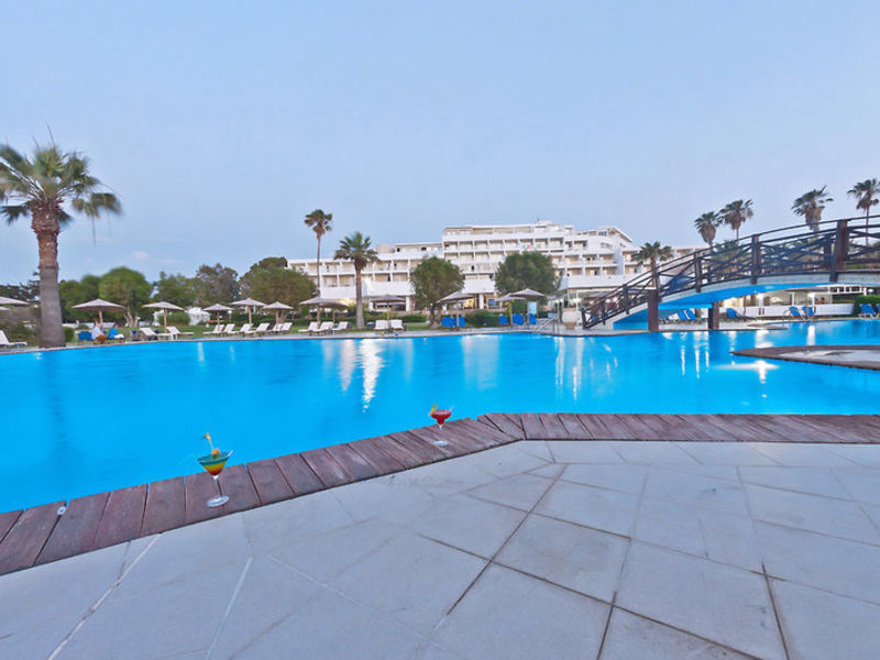 Doreta Beach Resort & Spa