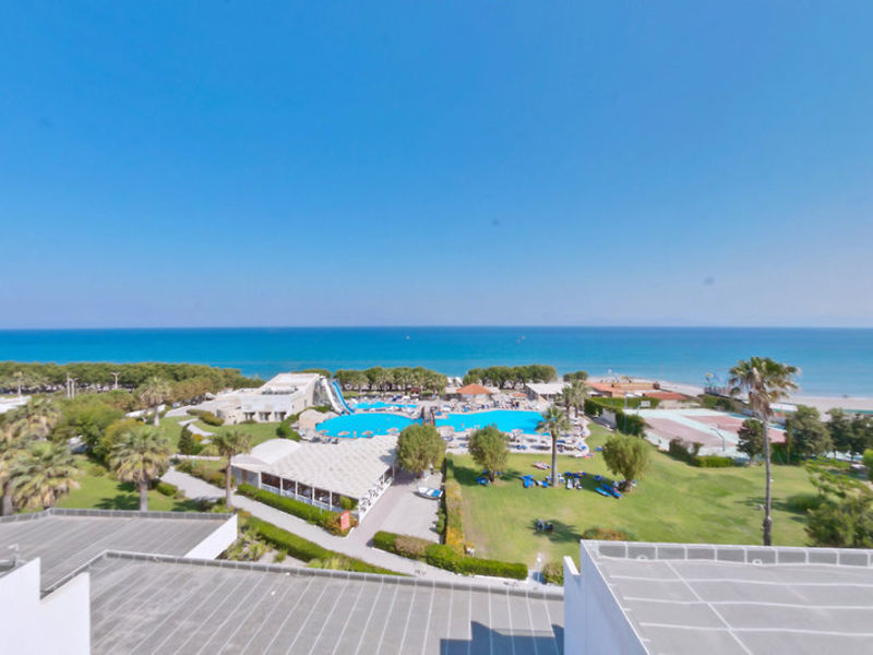Doreta Beach Resort & Spa