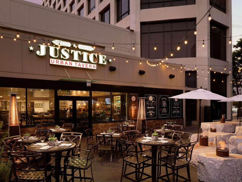 Doubletree By Hilton Hotel Los Angeles Downtown