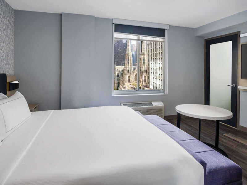 Doubletree By Hilton New York Midtown Fifth Ave