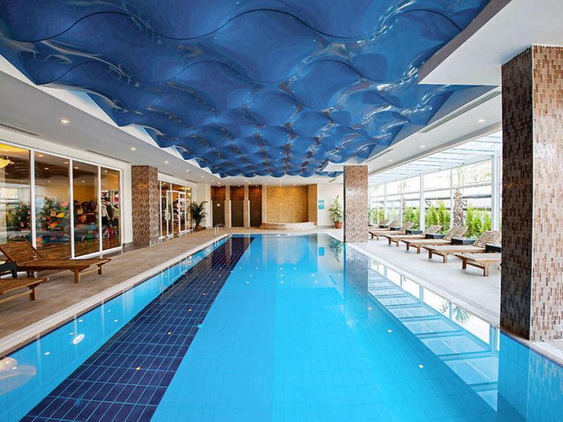 Dream World Resort
