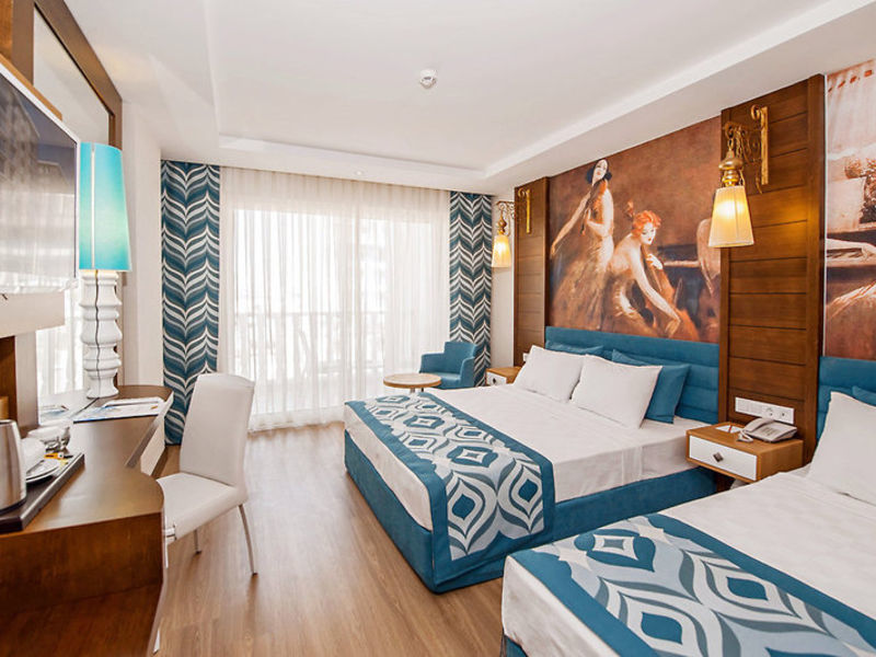 Dream World Resort