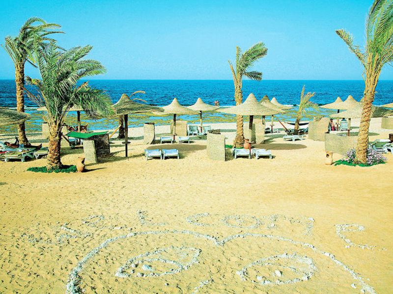 Dreams Beach Resort