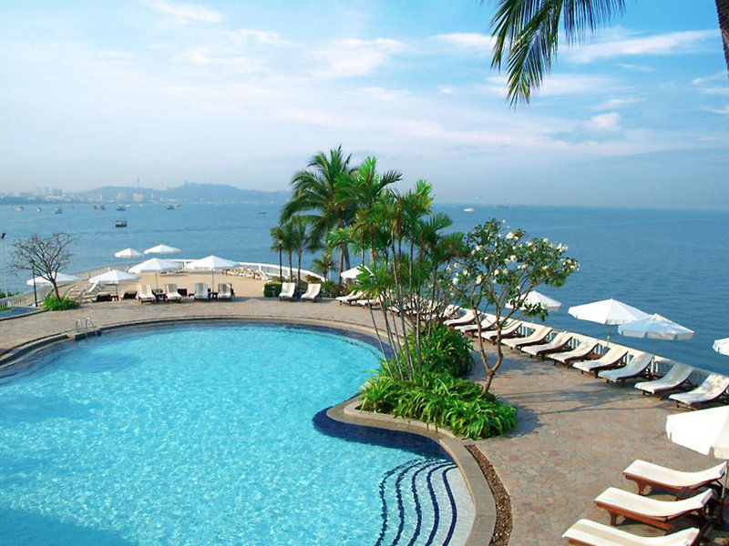 Dusit Thani Pattaya