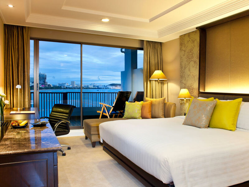 Dusit Thani Pattaya