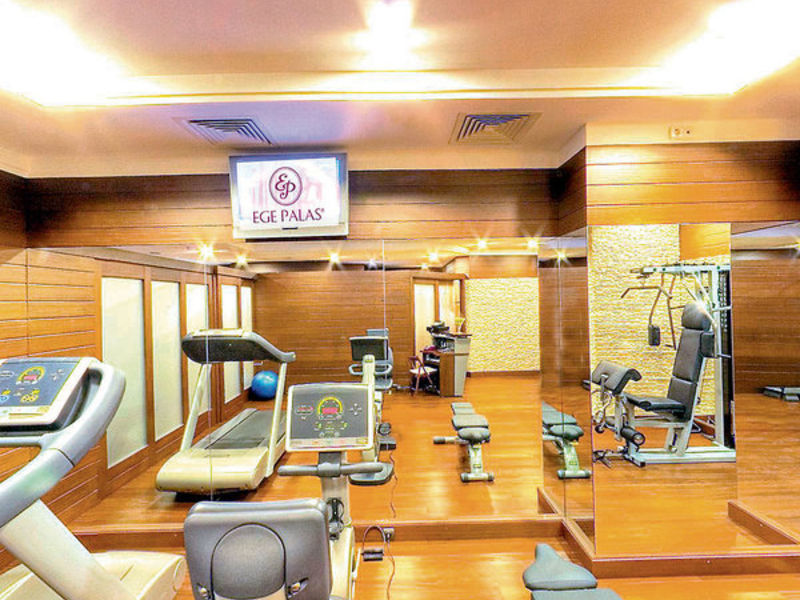 Ege Palas Hotel