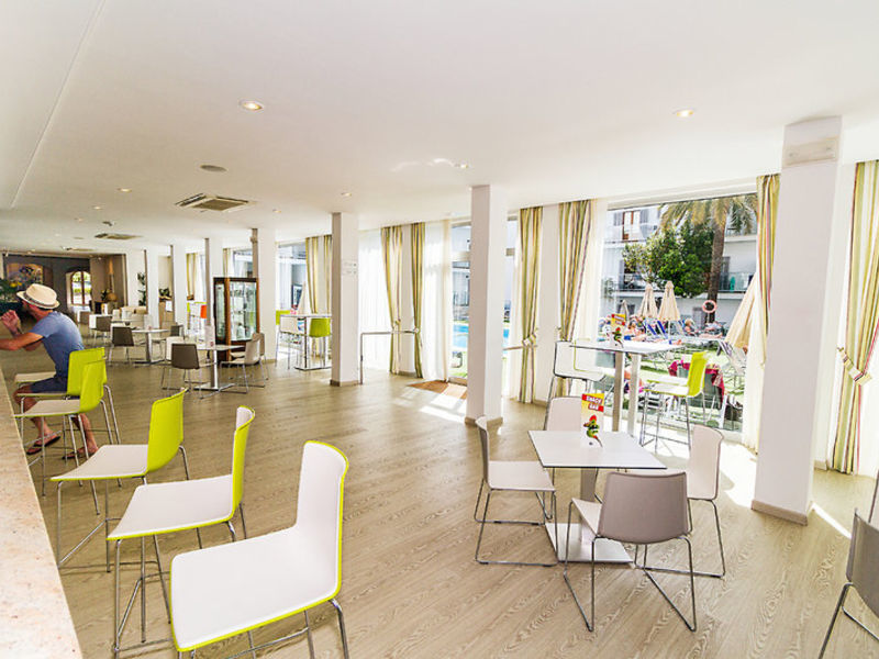 Eix Alcudia Hotel