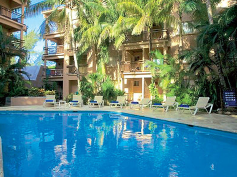 El Tucan Hotel and Beach Club
