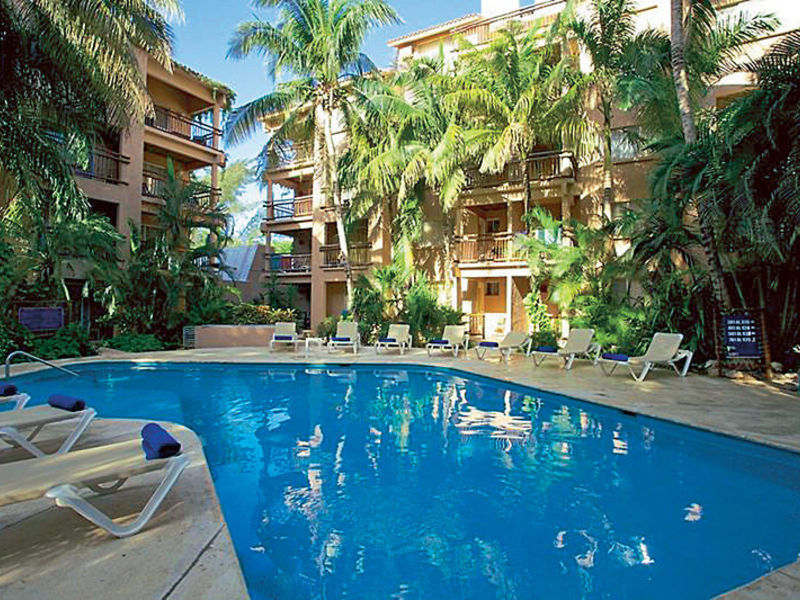 El Tucan Hotel and Beach Club