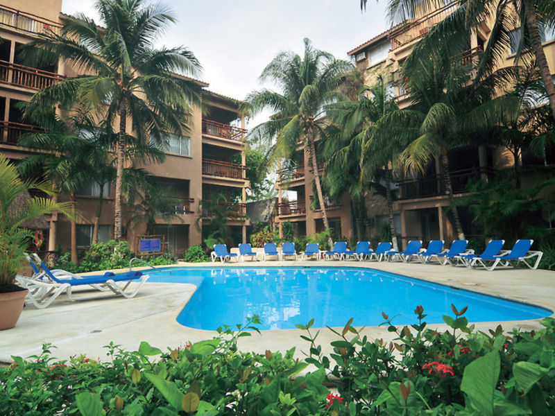 El Tucan Hotel and Beach Club