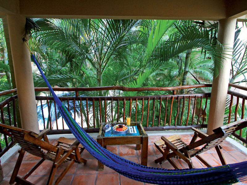 El Tucan Hotel and Beach Club