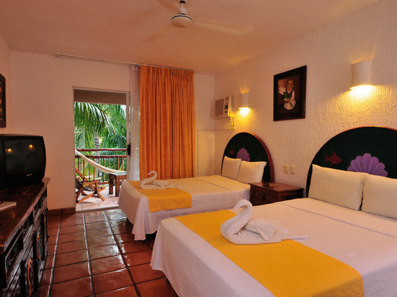 El Tukan Hotel and Beach Club