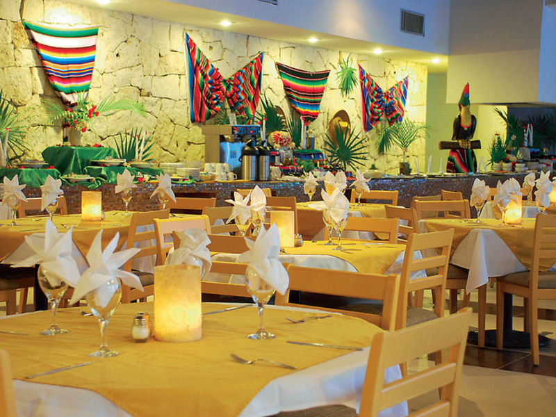 El Tukan Hotel and Beach Club