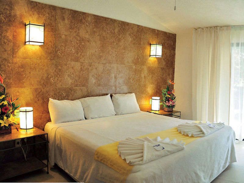 El Tukan Hotel and Beach Club