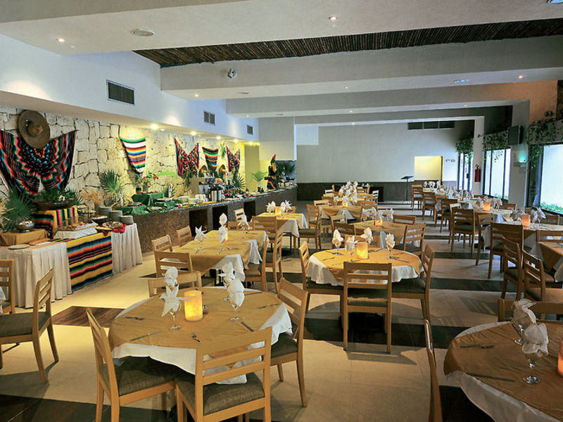 El Tukan Hotel and Beach Club