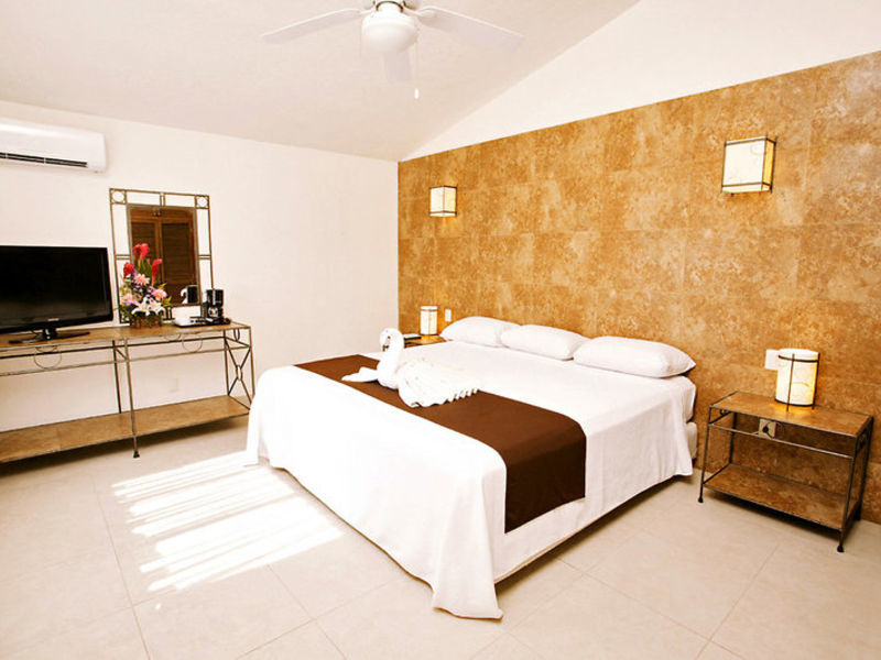 El Tukan Hotel and Beach Club