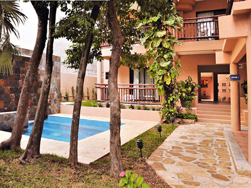 El Tukan Hotel and Beach Club