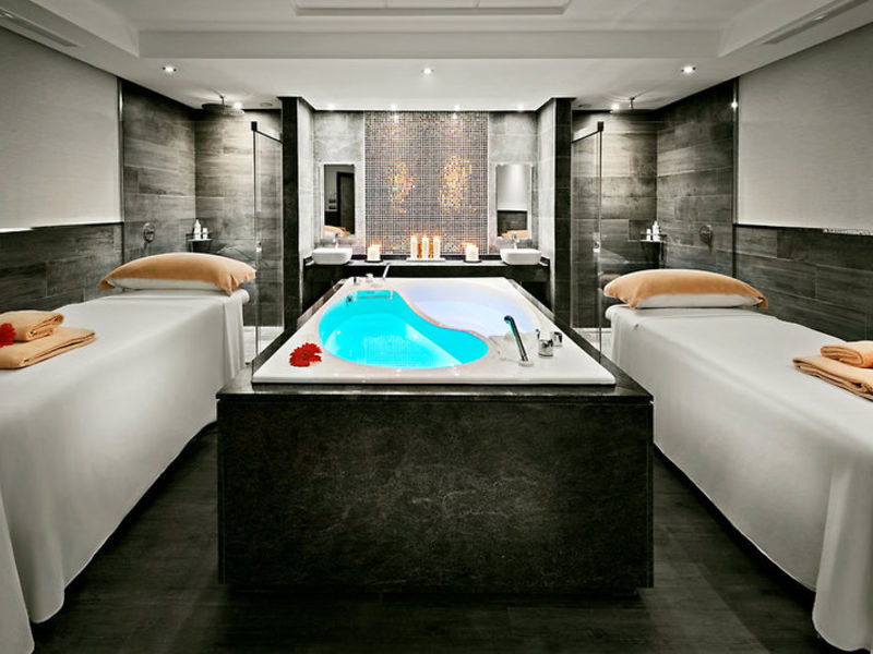Elba Premium Suites