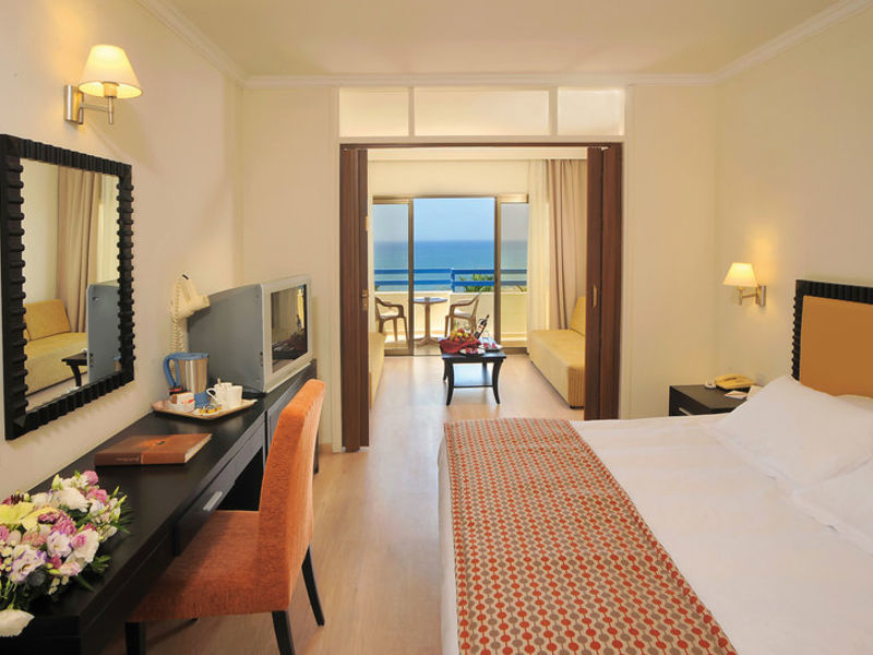 Elias Beach Hotel