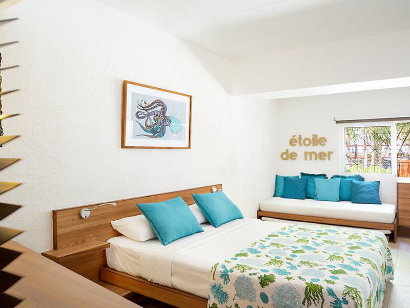 Emeraude Beach Attitude