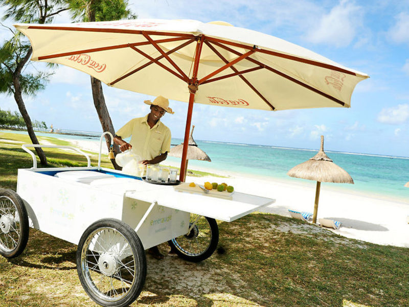 Emeraude Beach Hotel