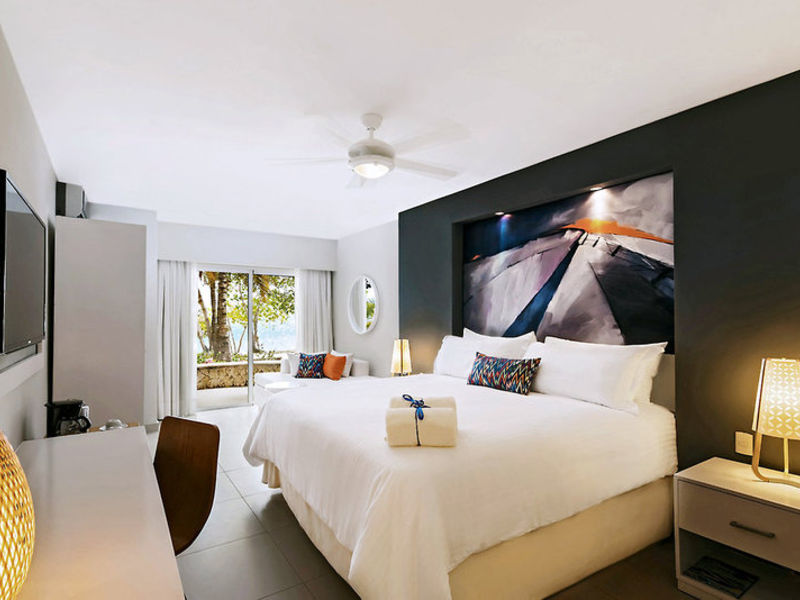 Emotions Beach Resort