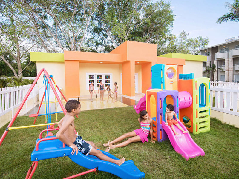 Emotions Beach Resort