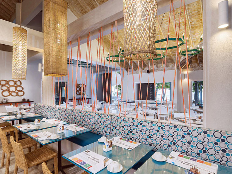 Emotions Beach Resort