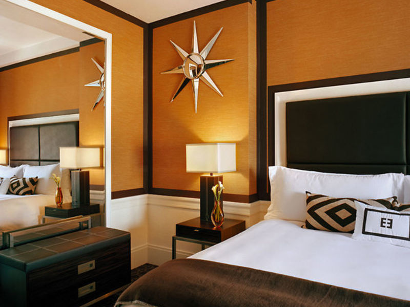 Empire Hotel