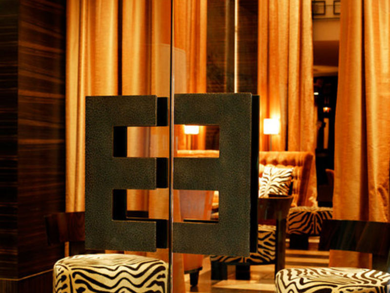 Empire Hotel