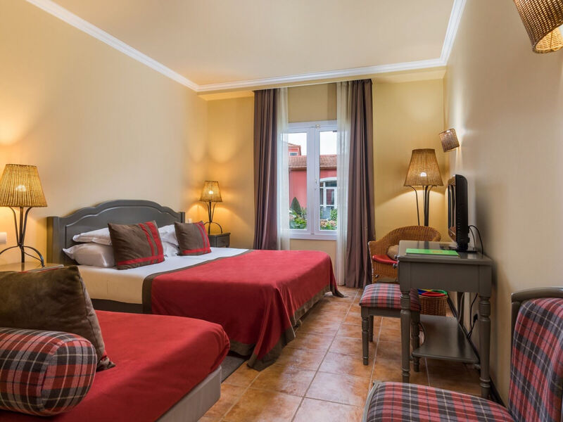 Enotel Golf Santo De Serra