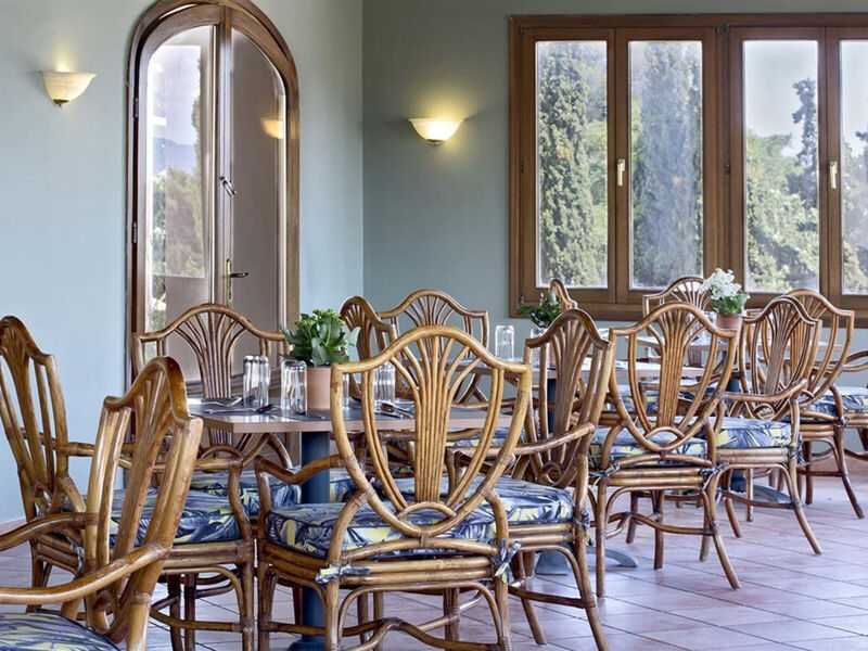 Erteria Hotel & Spa Resort