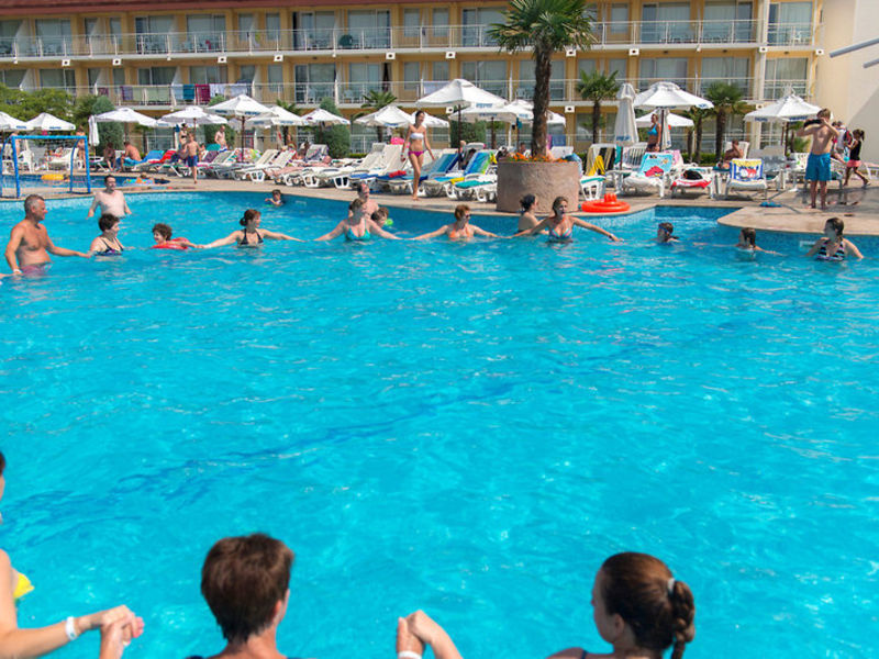 Evrika Beach Clubhotel