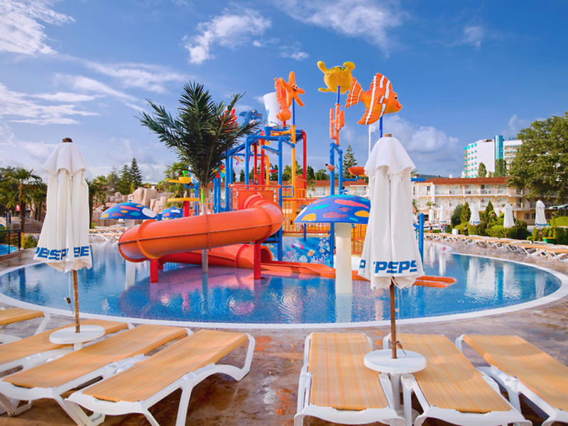 Evrika Beach Clubhotel