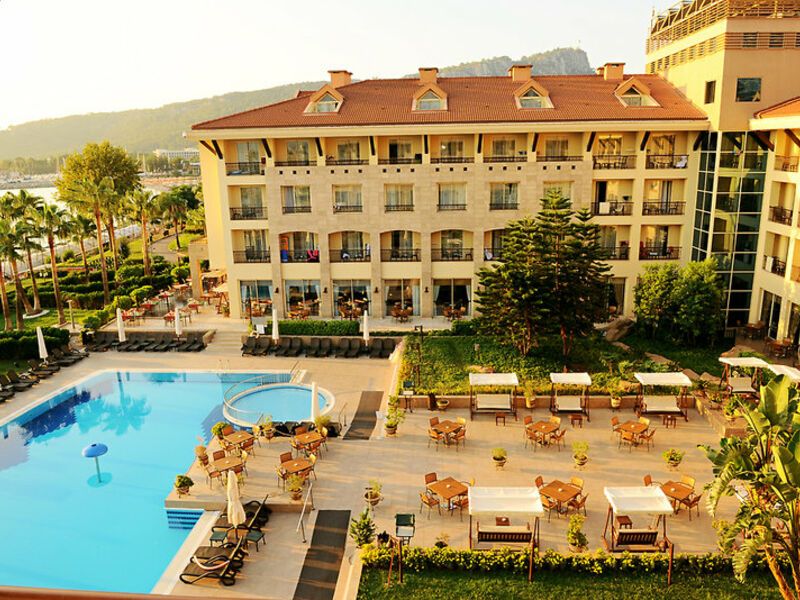 Fame Residence Kemer